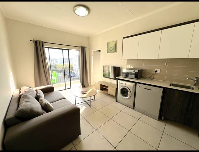 1 BEDROOM APARTMENT TO LET IN PARKLANDS